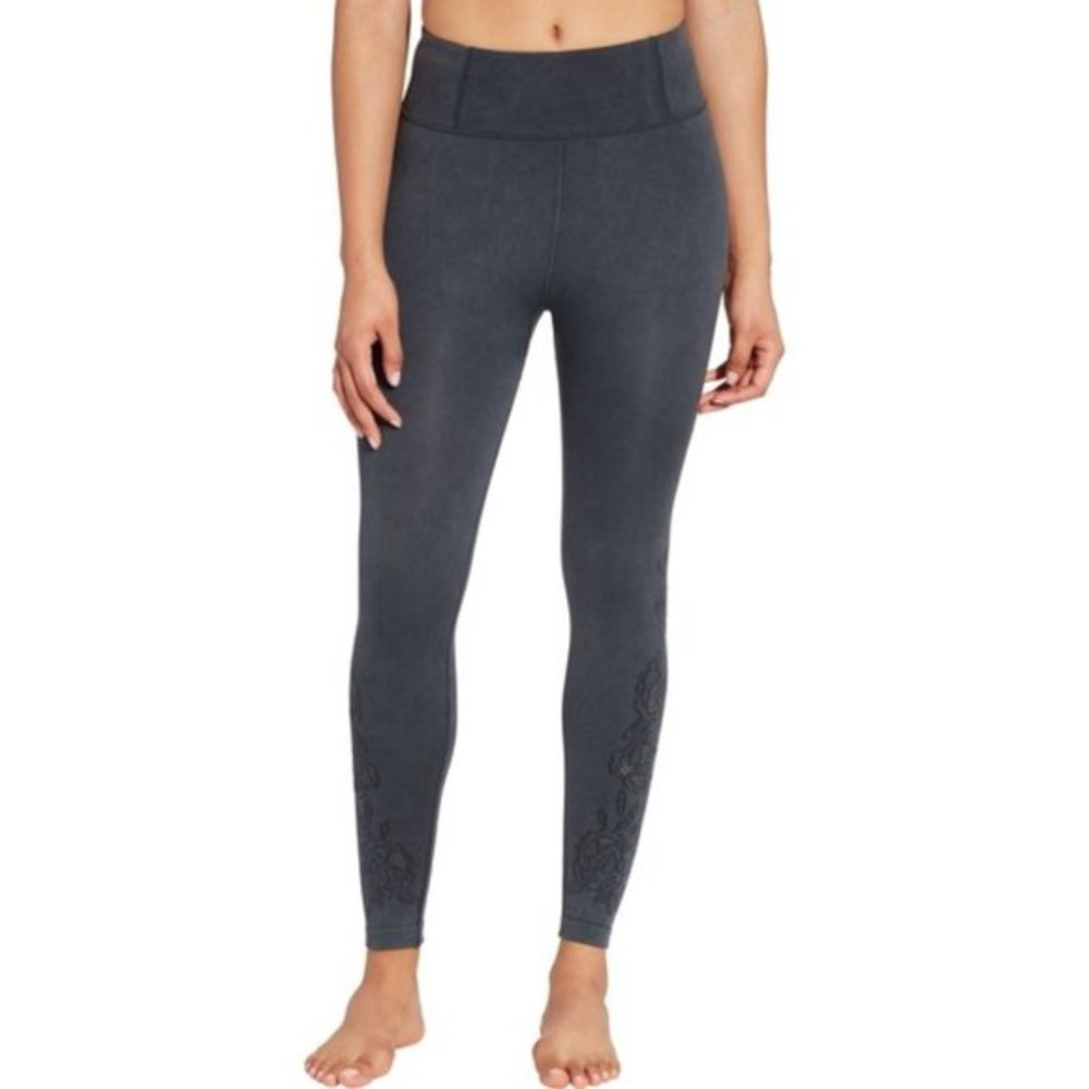 CALIA by Carrie Underwood Seamless 7/8 Leggings in Caviar L